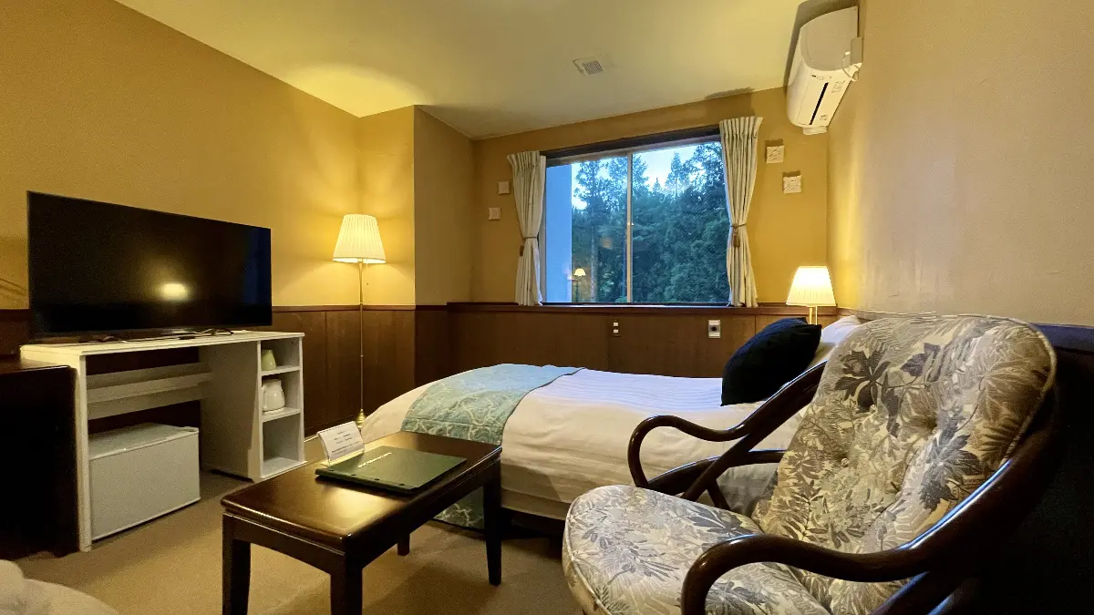 Single Room シングルルーム